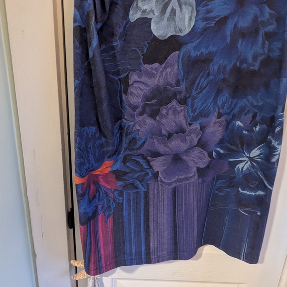 The Kit Midi Tank Dress
Indigo Iris Floral Sleeveless Blue - Picture 3 of 8